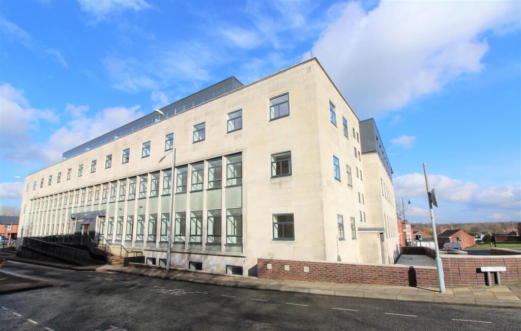 Main image of property: Dorchester Apartments, Lee Street, SK1