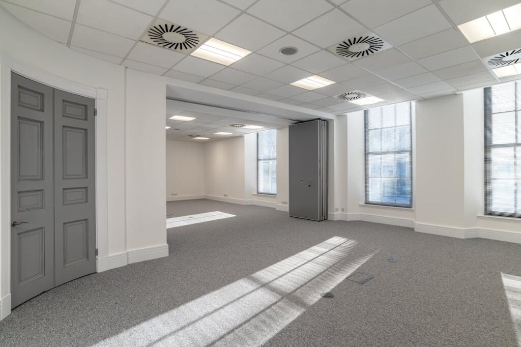 Additional property image - 2a - 8 Albyn Place, Aberdeen, AB10 1YH