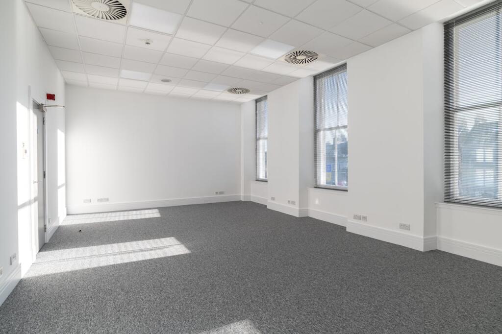 Additional property image - 2a - 8 Albyn Place, Aberdeen, AB10 1YH