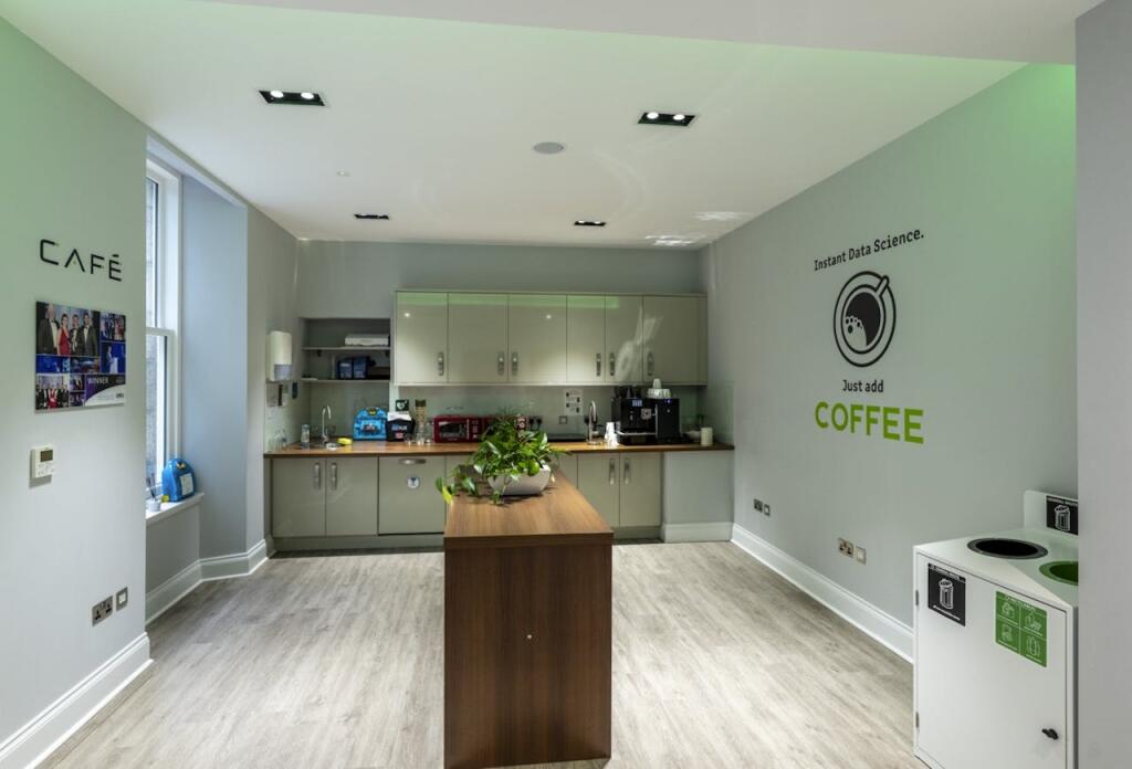 Additional property image - 18 Carden Place, Aberdeen, AB10 1UQ