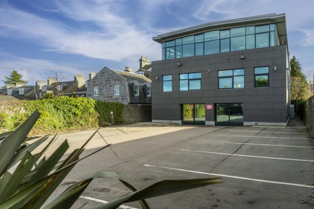 Additional property image - 18 Carden Place, Aberdeen, AB10 1UQ