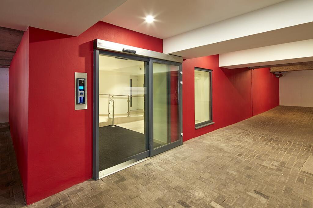 Additional property image - Castlebridge, 5-19 Cowbridge Road East, Cardiff, CF11 9AB