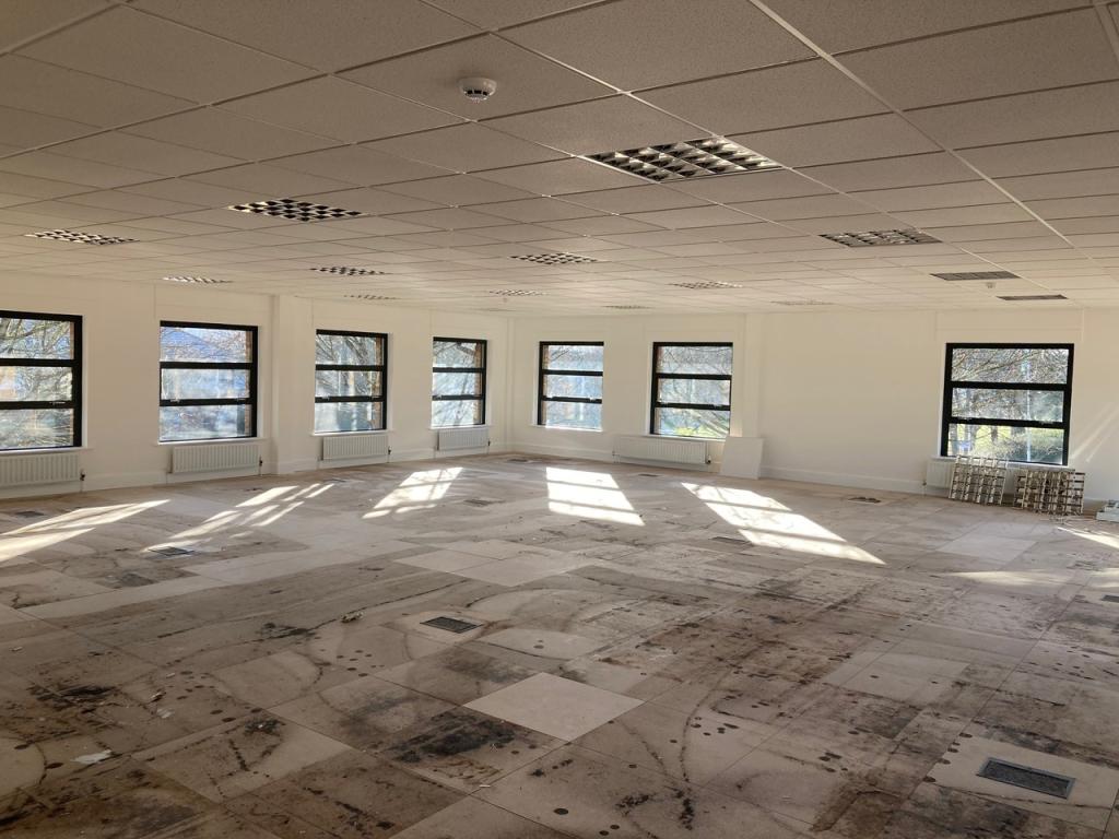 Additional property image - 1 Trident Court, East Moors Road, Cardiff, CF24 5TD