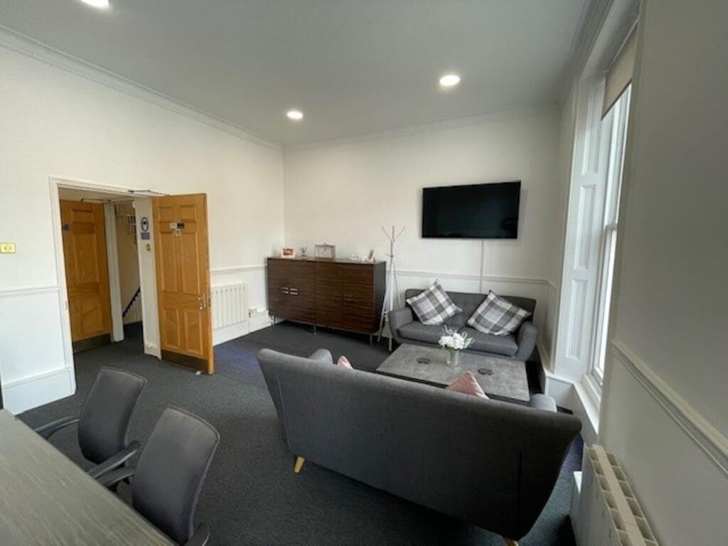 Additional property image - 22 Windsor Place, Cardiff, CF10 3BY