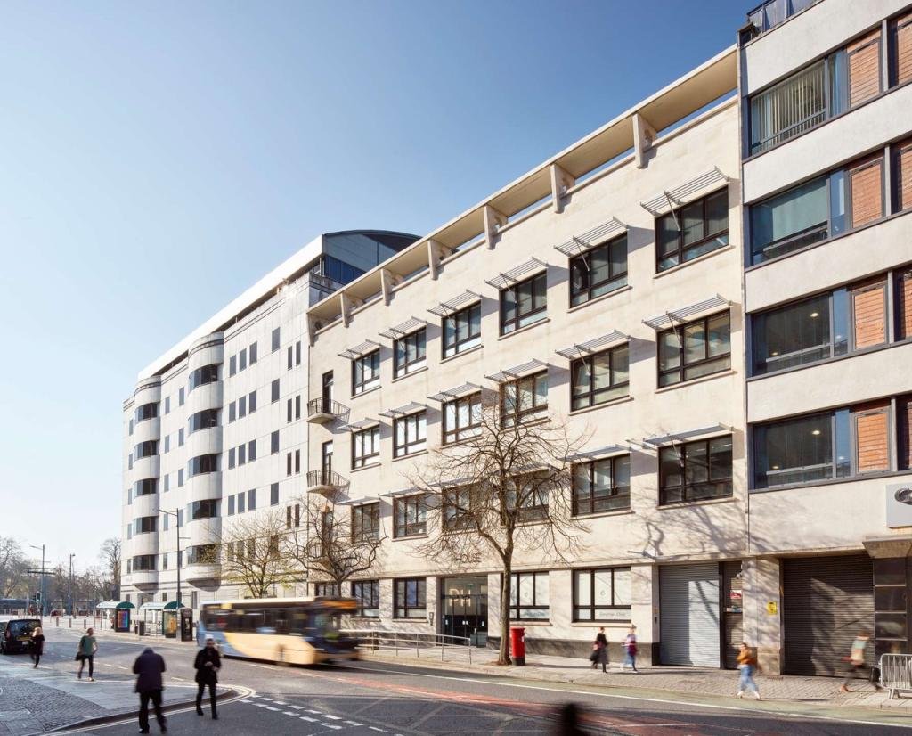 Office to lease in Park House, Greyfriars Road, Cardiff, CF10 3AF, CF10