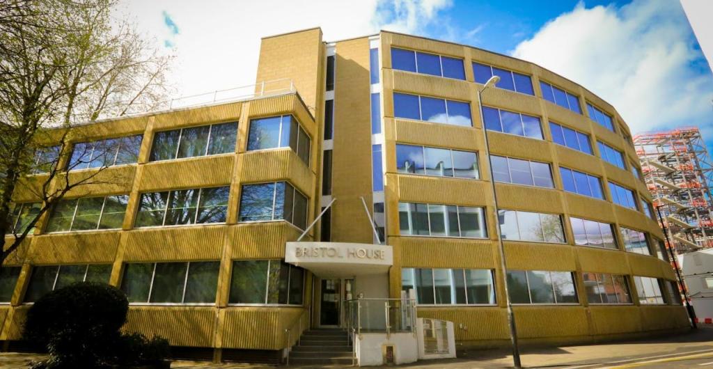 Additional property image - Bristol House, 40-56 Victoria Street, Bristol, BS1 6BY