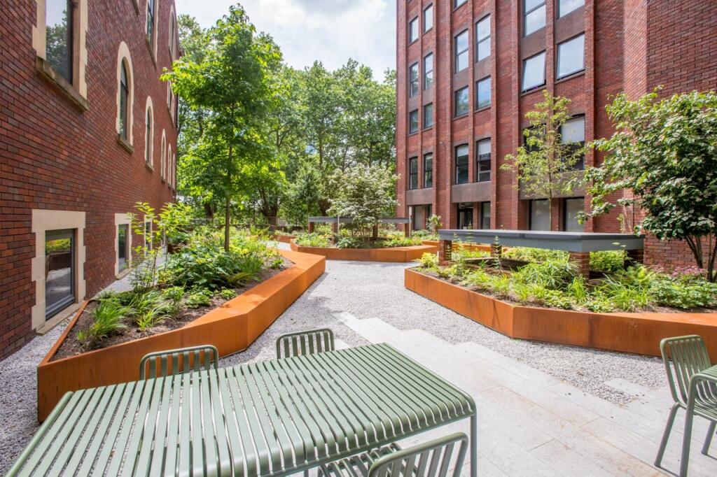 Additional property image - BLOK, 1 Castlepark, One Castlepark, Tower Hill, Bristol, BS2 0JA