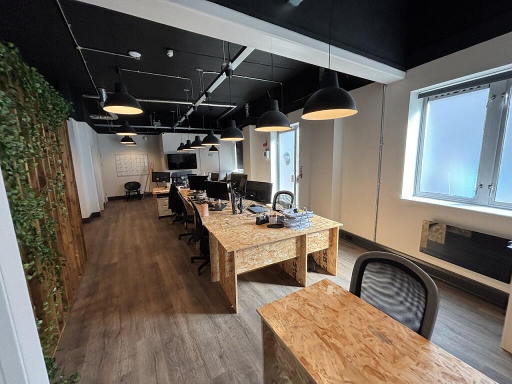 Main image of property: 14 - 16 Hotwell Road, 16 Hotwell Road, Bristol, BS8 4UD