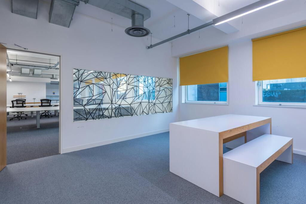 Charlotte Place Bristol21.jpg