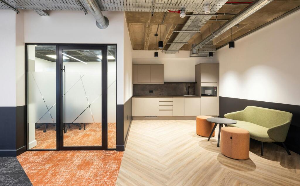 Avent_Bull Wharf_LowRES_9.jpg