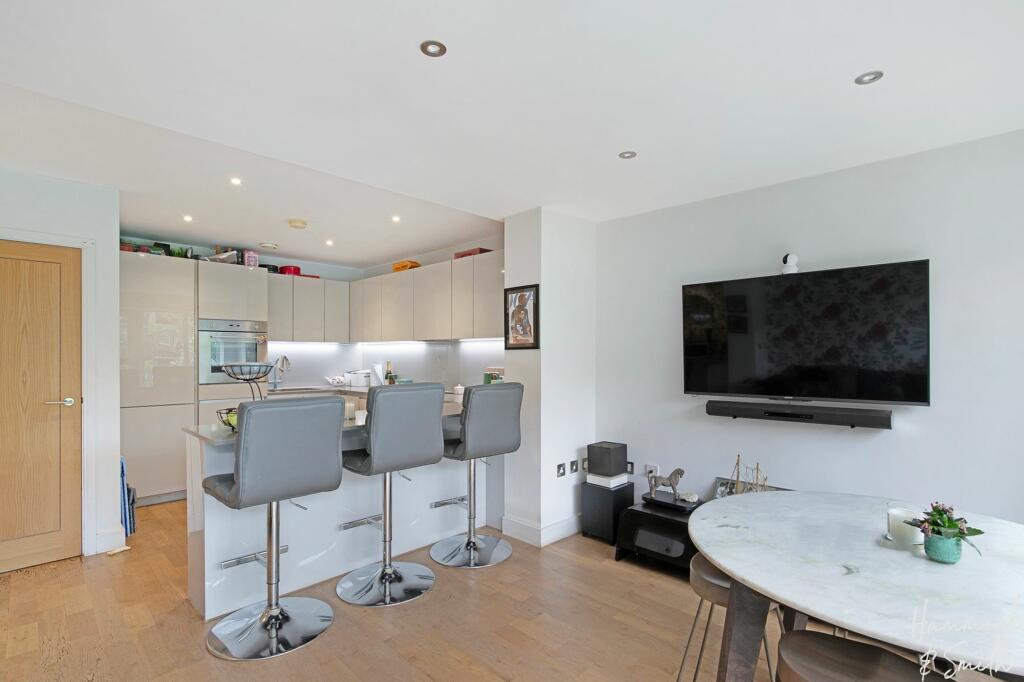 Additional property image - Mowbray Close, Epping, CM16