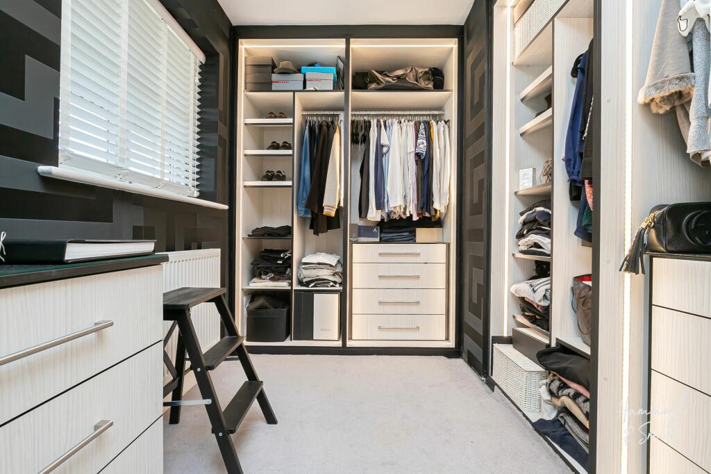 Additional property image - Buckingham Road, Epping, CM16
