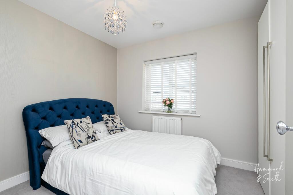 Additional property image - Buckingham Road, Epping, CM16