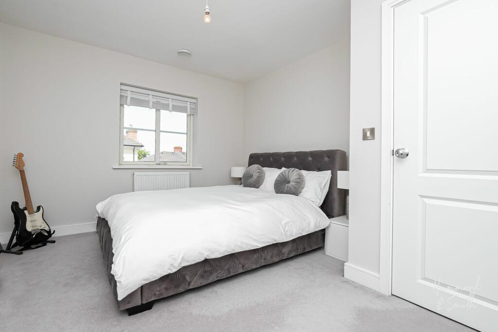 Additional property image - Buckingham Road, Epping, CM16