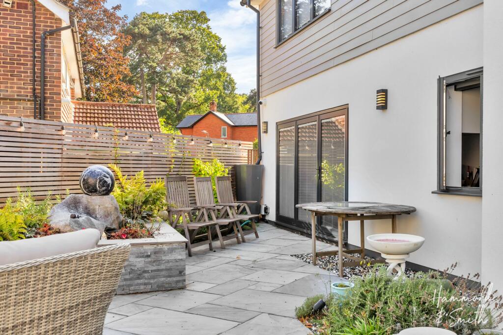 Additional property image - Kendal Avenue, Epping, CM16