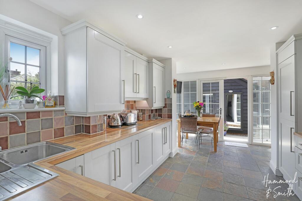Additional property image - Bower Hill, Epping, CM16