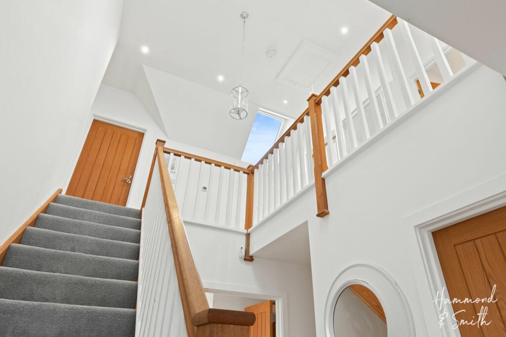 Additional property image - London Road, Hastingwood