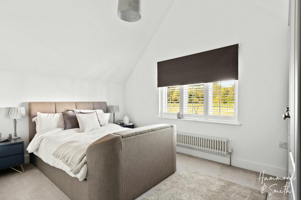 Additional property image - London Road, Hastingwood