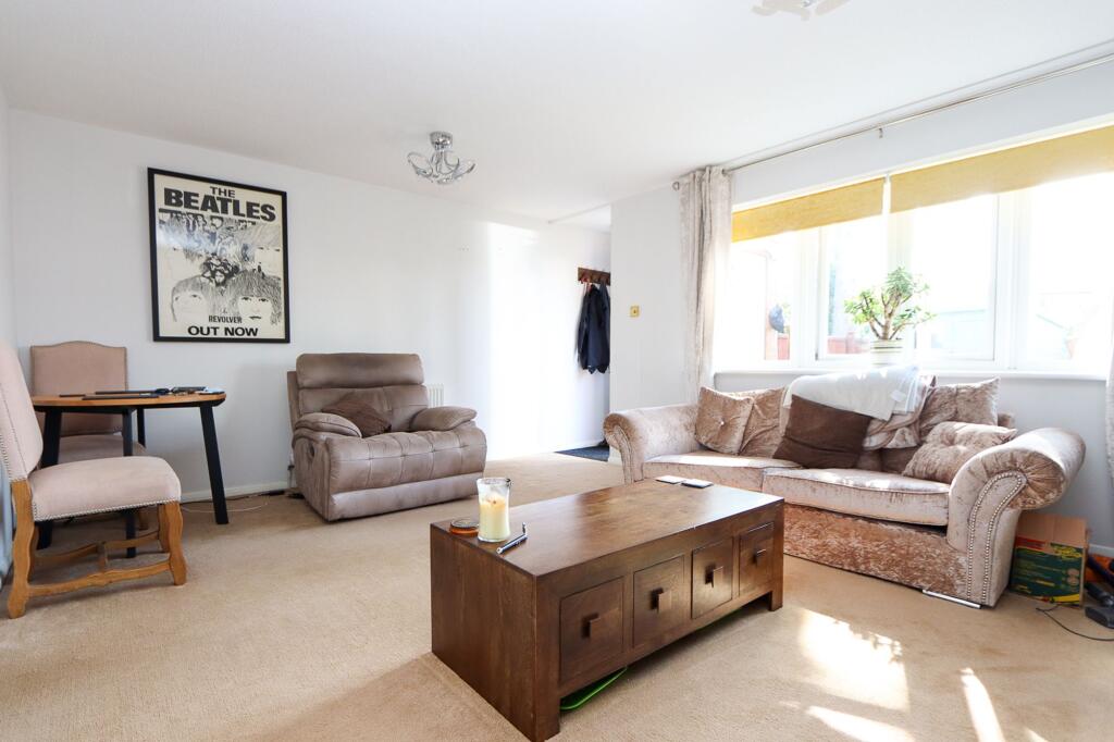 Additional property image - Garnon Mead, Coopersale, CM16