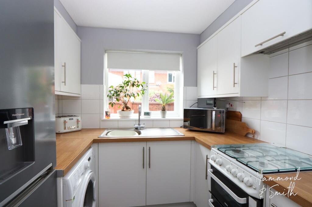 Additional property image - Garnon Mead, Coopersale, CM16
