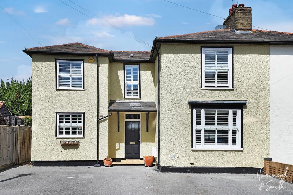 Main image of property: Hemnall Street, Epping, CM16