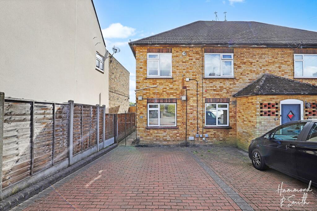 Main image of property: Allnutts Road, Epping, CM16
