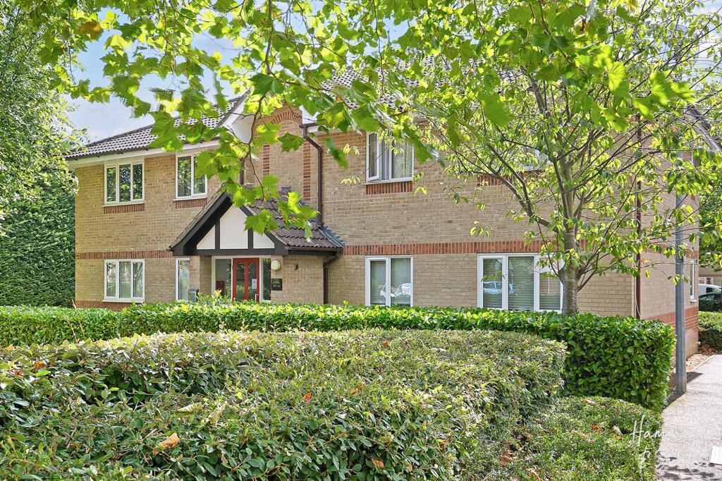 Main image of property: Woodland Grove, Epping, CM16