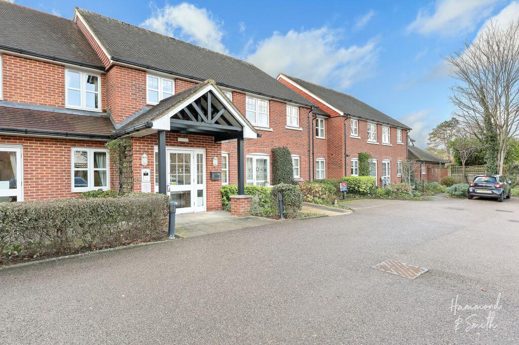 Main image of property: High Street, Epping, CM16