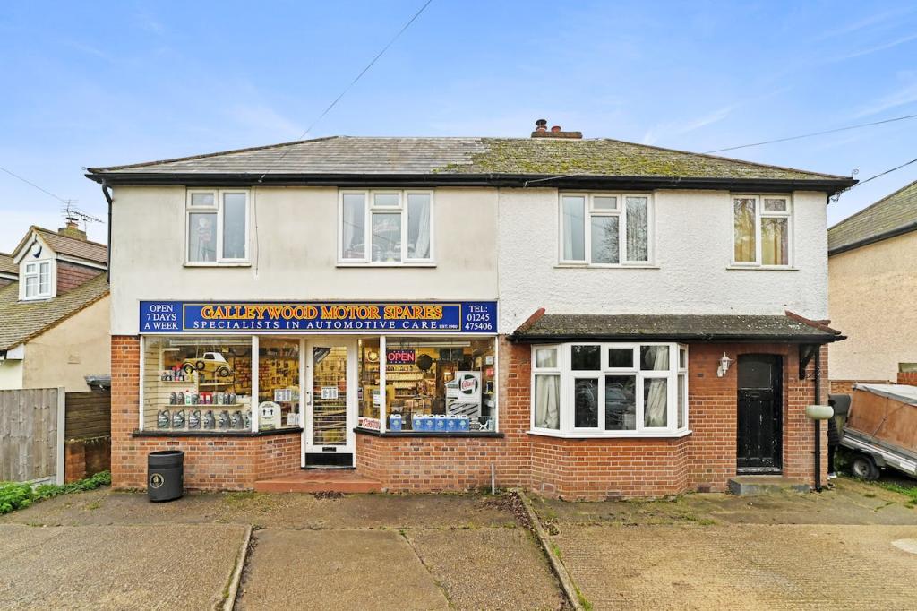 Main image of property: 212 Watchouse Road, Chelmsford, CM2 8NF