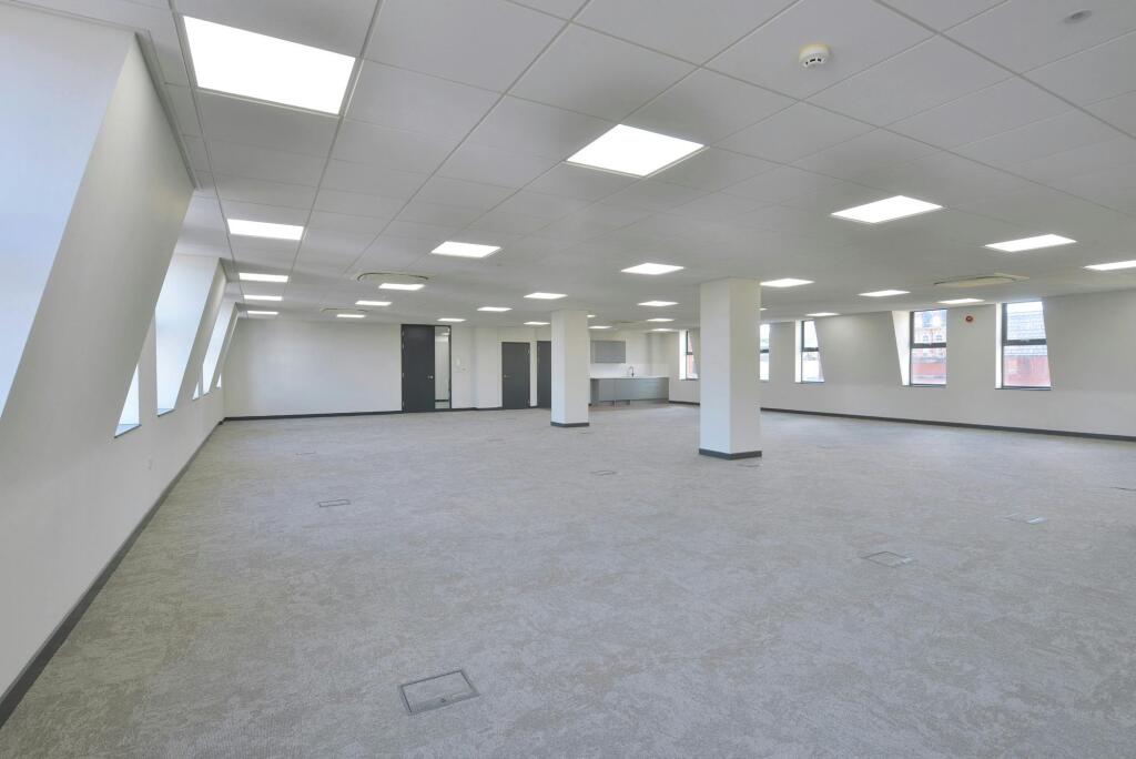 33 Park Place Brochure 2024_4th Floor East TN comments 2.jpg