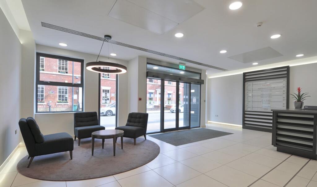 33 Park Place Brochure 2024_4th Floor East TN comments.jpg