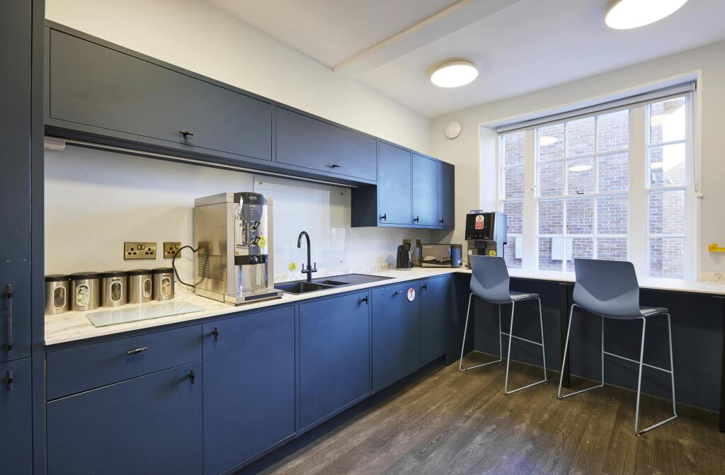 WHITE HOUSE_HLA8511_HR.jpg