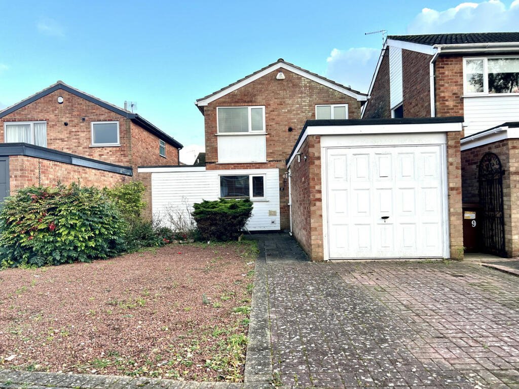 3 bedroom detached house for sale in Oxford Road, Desford, LE9