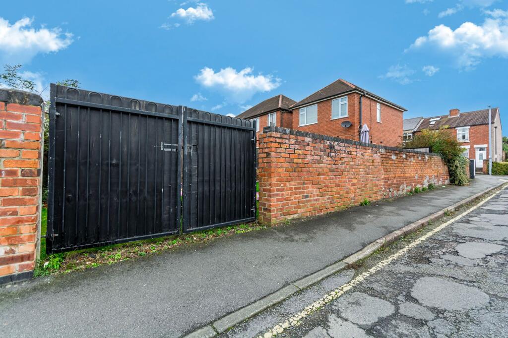 Additional property image - Regent Street, Ilkeston, DE7