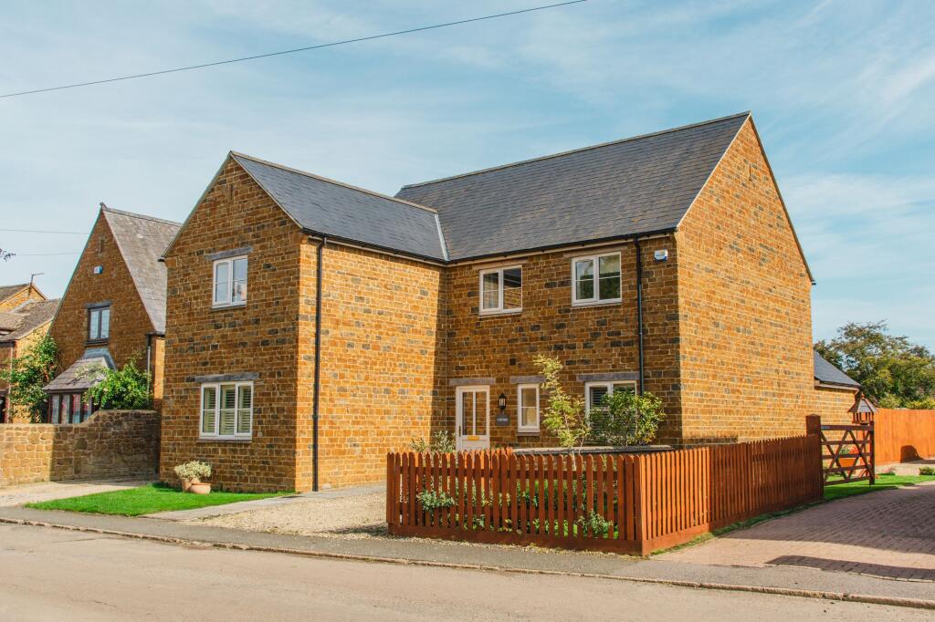 Main image of property: Spring Lane, Little Bourton, OX17