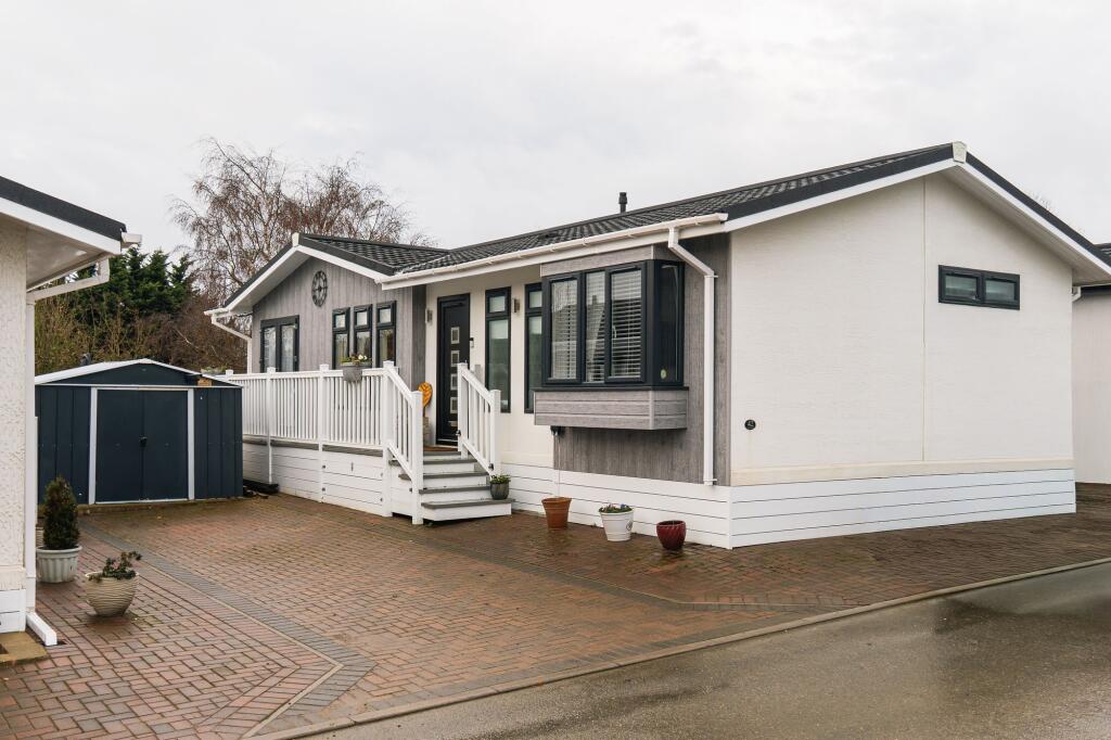 Main image of property: Moorbarns Lane, Lutterworth, LE17