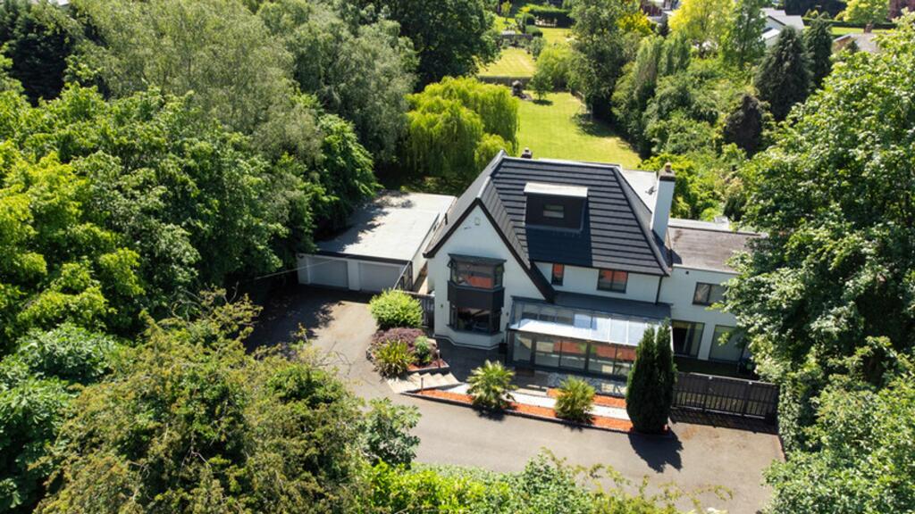 5 bedroom detached house for sale in Landmere Lane, Ruddington, NG11