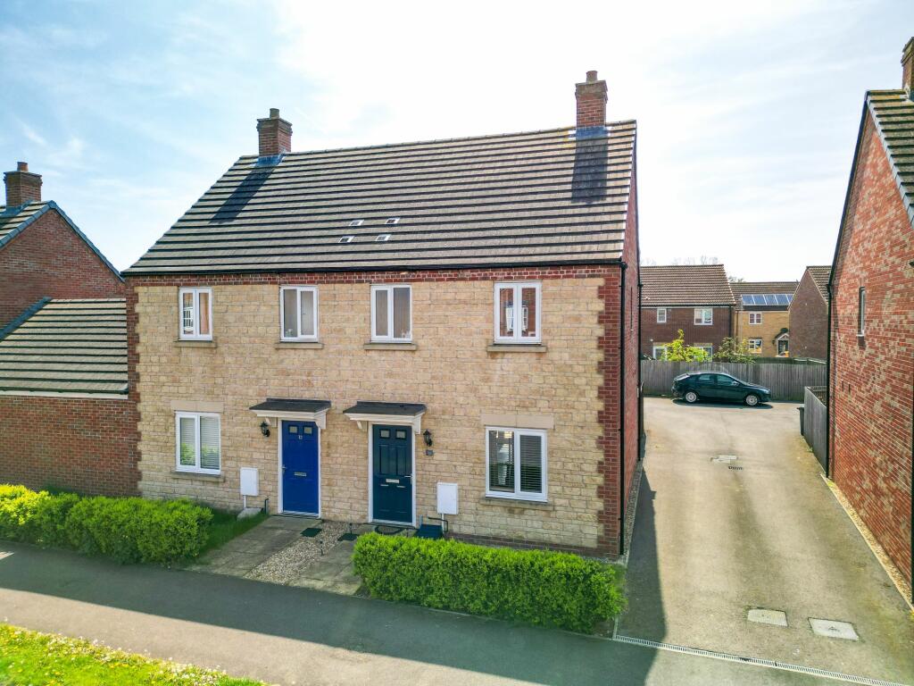 3 bedroom semidetached house for sale in Maresfield Road, Barleythorpe