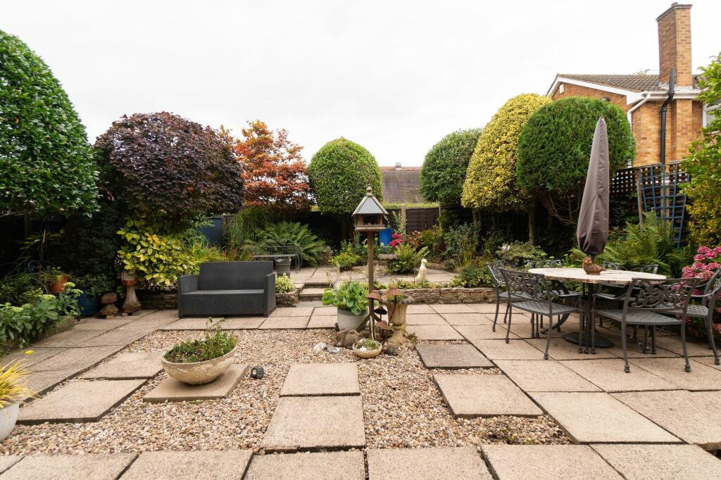 Additional property image - Vicarage Lane, Water Orton, North Warwickshire, B46