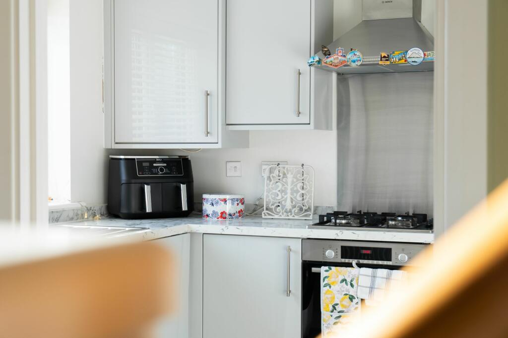 Additional property image - Springwood Gate, Nuneaton, CV10