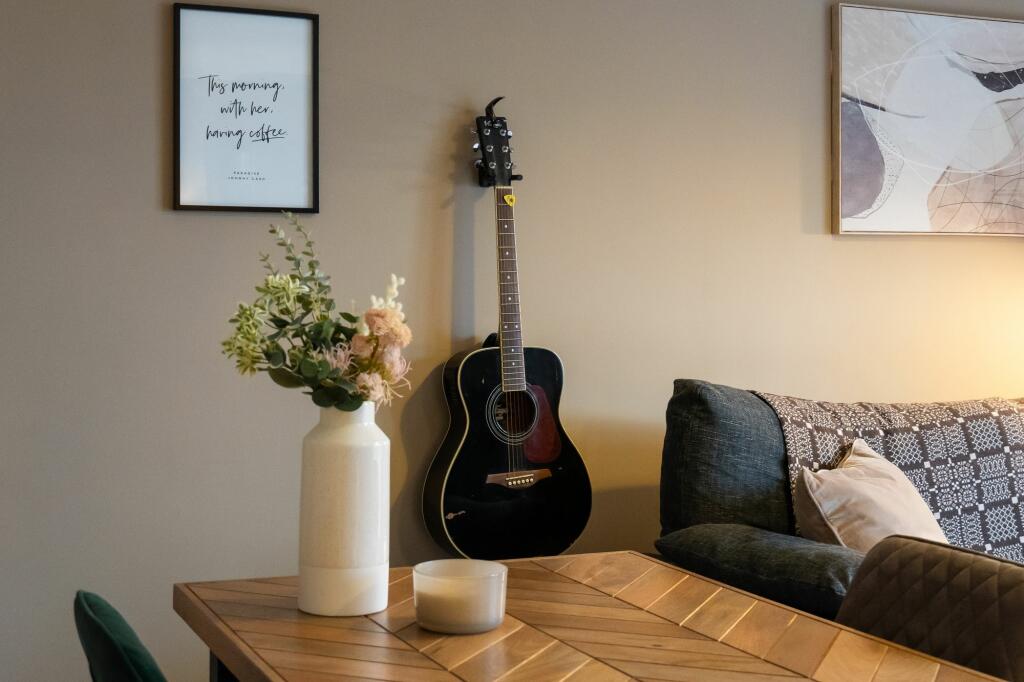 Additional property image - Springwood Gate, Nuneaton, CV10