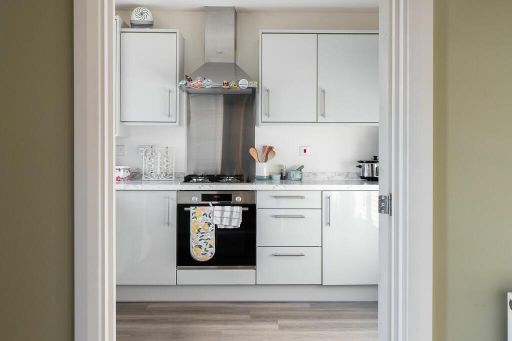 Additional property image - Springwood Gate, Nuneaton, CV10