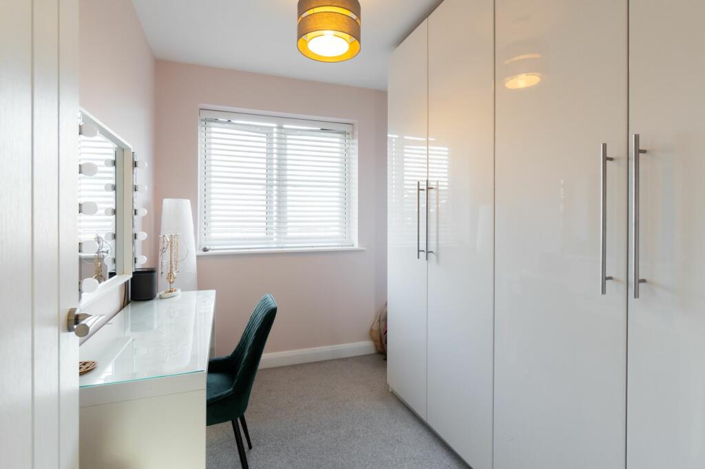 Additional property image - Springwood Gate, Nuneaton, CV10