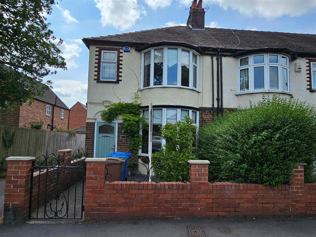 Main image of property: Sunnyside, Scarborough Road, Driffield, YO25 5HD
