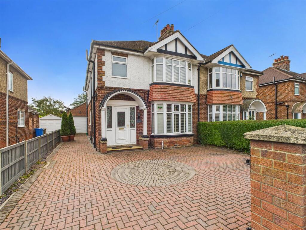Main image of property: Bessingdale, Beverley Road, Driffield, YO25 6SA