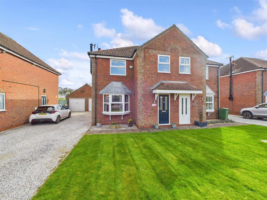 Main image of property: 31 Parklands, Beeford, Driffield, YO25 8EY