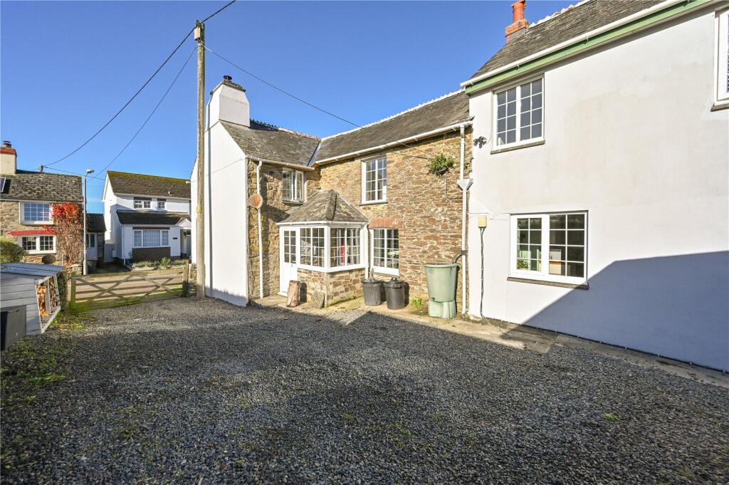 4 bedroom detached house for sale in Duloe, Liskeard, Cornwall, PL14