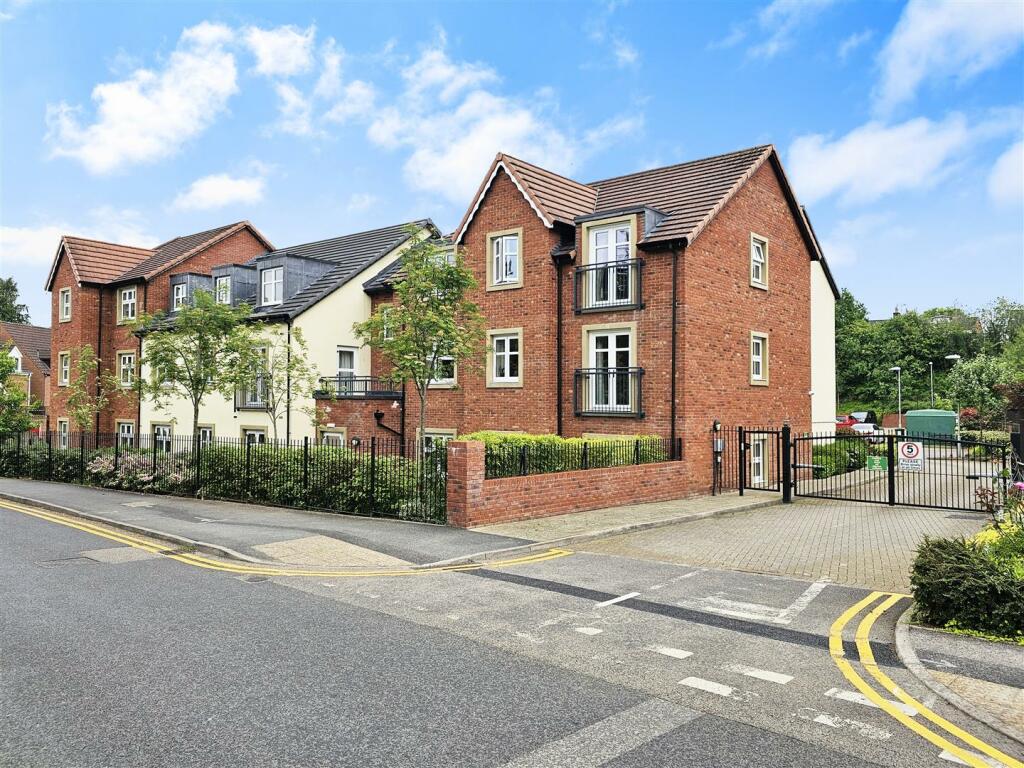 1 bedroom apartment for sale in Stone Lane, Kinver, DY7