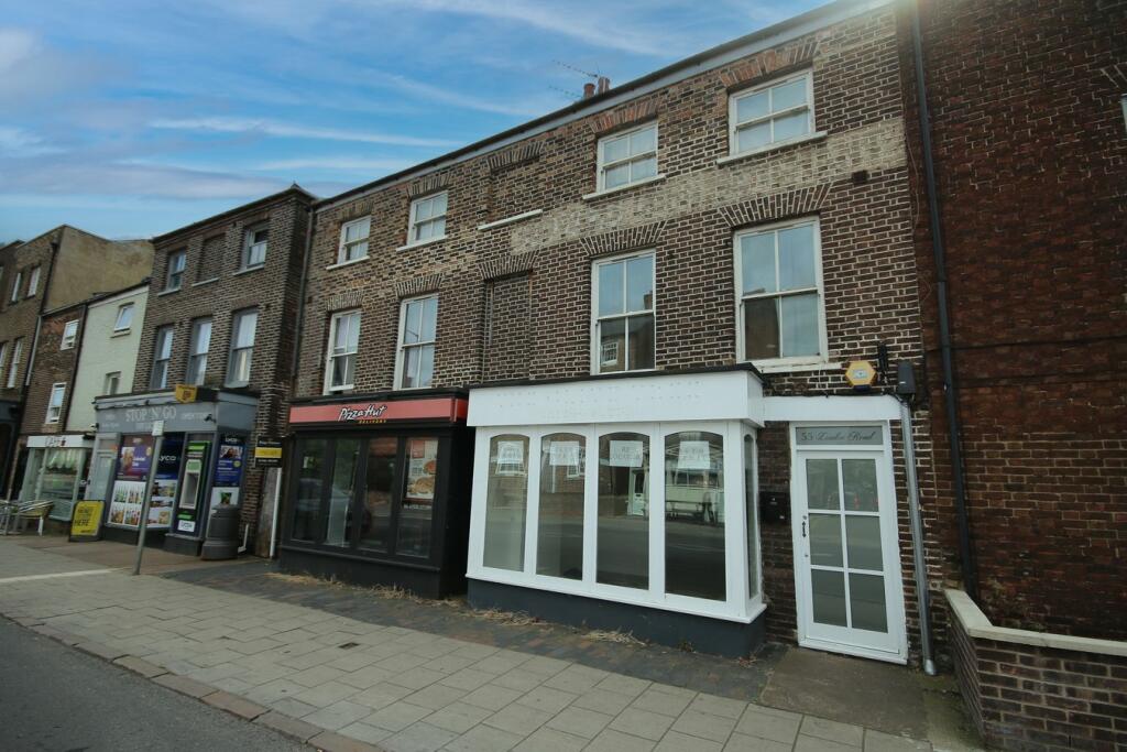 Main image of property: 54-55 London Road, King's Lynn, PE30 5QH