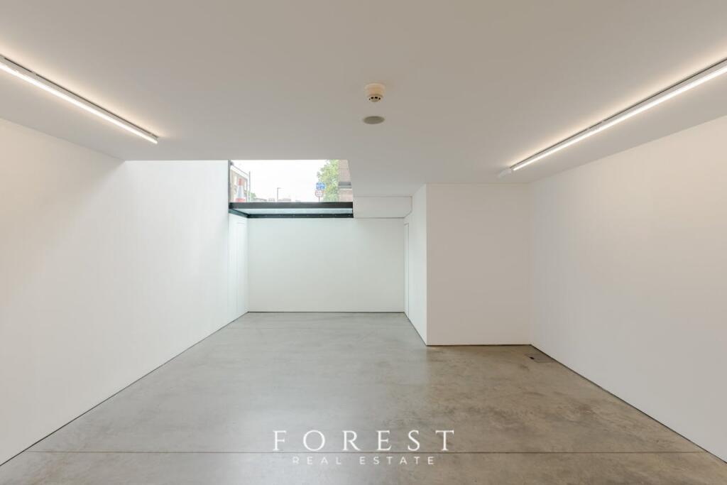Main image of property: 205 Royal College Street, Camden, NW1 0SG